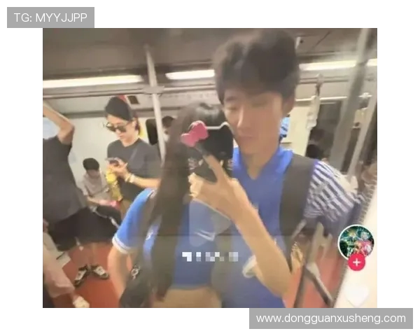 海港小将许祺祯为身穿申花球衣合影事件公开道歉引发球迷热议