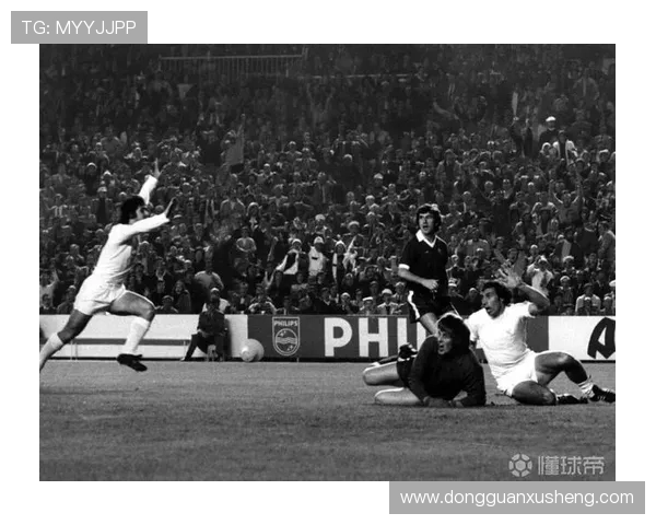 阿斯报：阿诺德国际比赛日后重返训练全力争取在皇马右路站稳脚跟